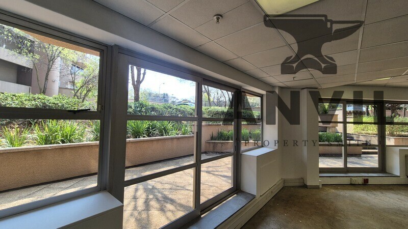 8 Hillside Road, Parktown - Ground floor property image 21