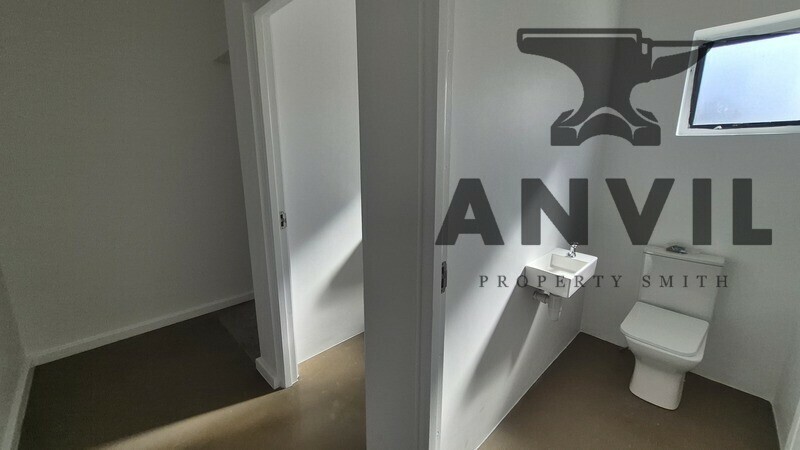 16 Heugh Rd, Walmer - Unit 2 property image 6