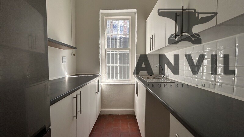 5 Duke Road, Rondebosch - Back Left Brick Floor Unit  property image 4