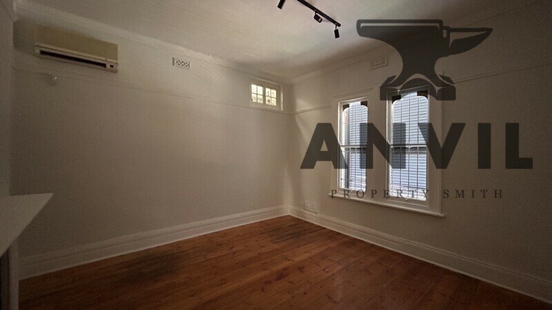 5 Duke Road, Rondebosch - Small Back room - 6 property image 9