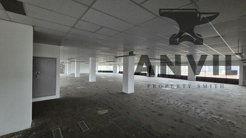 10 Queens Road, Parktown - Whole Building  property image 16