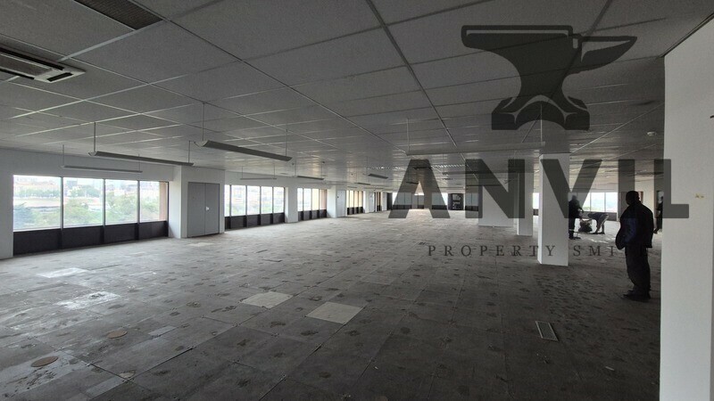 10 Queens Road, Parktown - Whole Building  property image 19