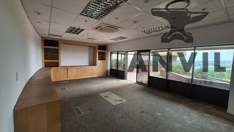 10 Queens Road, Parktown - Whole Building  property image 26