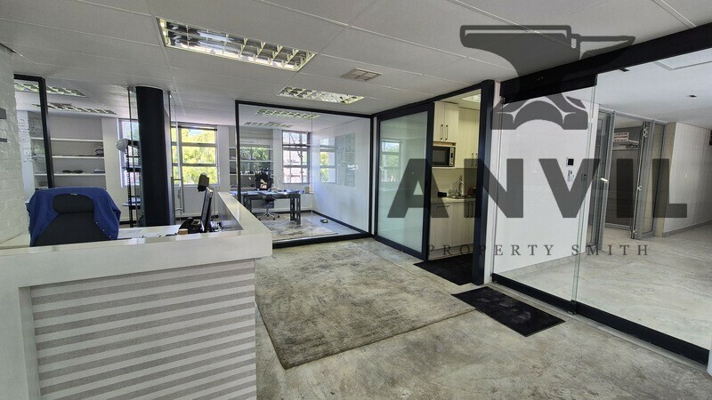 379 Lynnwood Road, Menlo Park - 1st floor rw property image 6