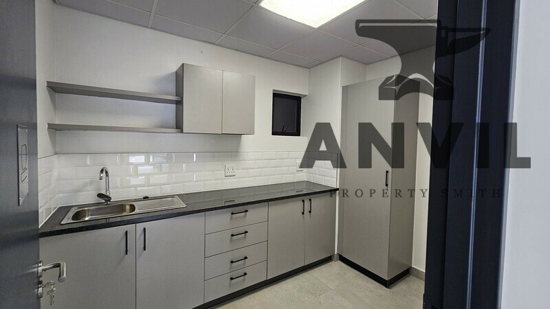 Silverview Business Park - Unit 13 property image 4