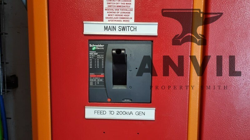 32 Montreal Drive - Airport City  - Free Standing Warehouse property image 13