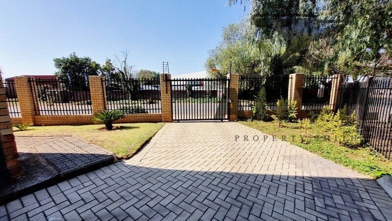 Display Gardens - Unit 9 property image 5