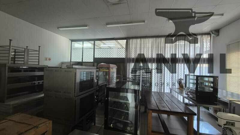 PJ Centre, 145 Main Road - Unit 8 property image 3