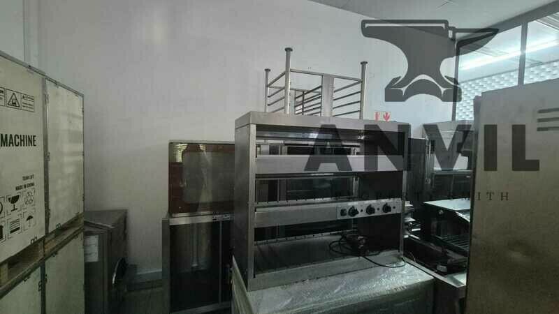 PJ Centre, 145 Main Road - Unit 8 property image 5