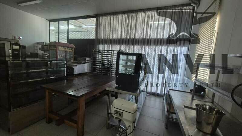 PJ Centre, 145 Main Road - Unit 8 property image 7