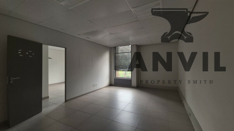 8 Sturdee  - 2nd Floor - OF802004A property image 5