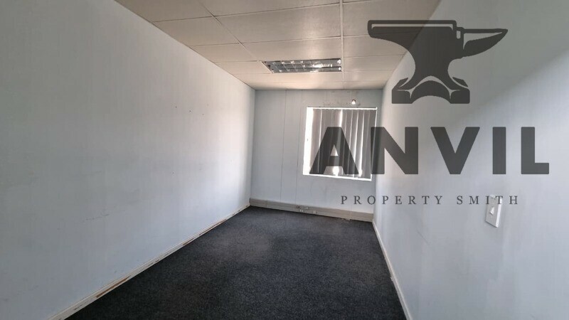 36 Gunners Circle, Epping - Office Block  property image 15