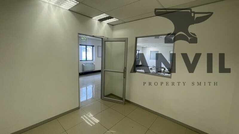 Clearwater Office Park, Roodepoort - First Floor Building 6 (601e) property image 9