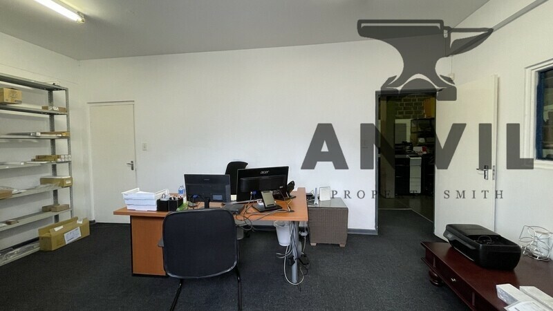 Graphite Park Industrial Park, Strijdom Park - Unit 37 property image 4
