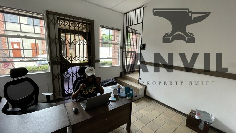 Ferndale Industrial Park, Strijdom Park - Unit 01 property image 10