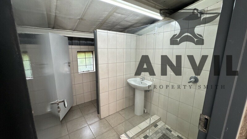 10 Cam Crescent - Standalone Warehouse For Sale property image 17