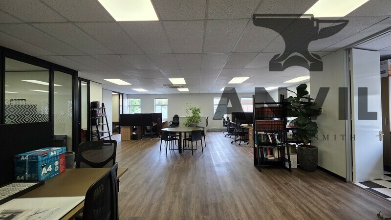 Fountain Grove Office Park - Block 1 - 1st Floor Office 5 property image 2