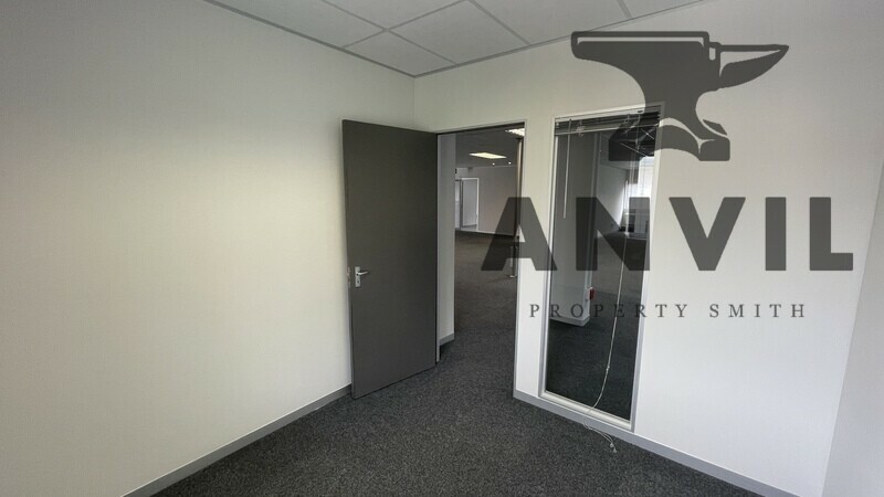 Clearwater Office Park, Roodepoort - Building 6 - First Floor (6O1f) property image 19