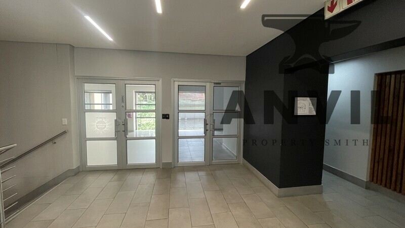 Clearwater Office Park, Roodepoort - Building 6 - First Floor (6O1f) property image 2