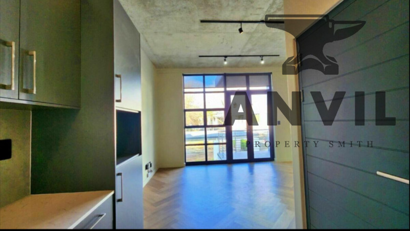 Staytus on Mark Plein - Unit 19  property image 4