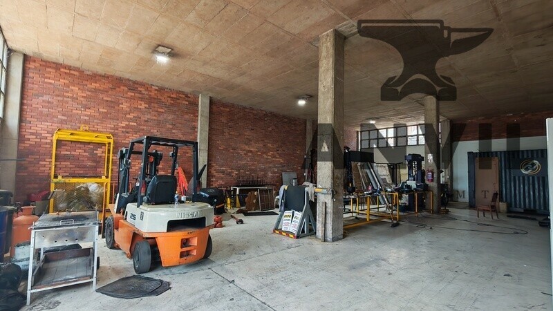 Palm River Industrial Park - Unit 18 property image 12