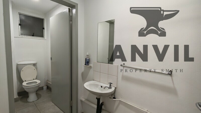 Palm River Industrial Park - Unit 18 property image 16