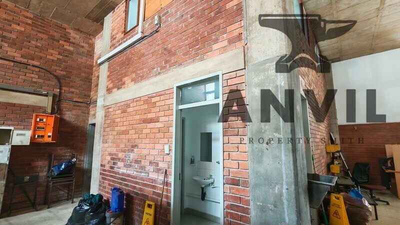 Palm River Industrial Park - Unit 18 property image 18