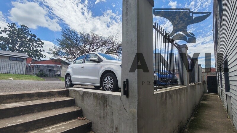 37 Livingstone Road, Pinetown, New Germany, Durban - 37 Livingstone Road, Warehouse to Let property image 34