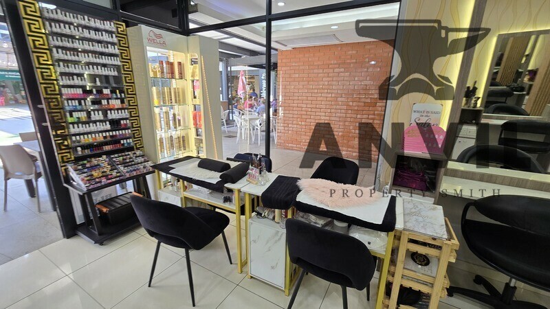 Granada Square, Umhlanga Rocks, Umhlanga - Shop "Elegent Edge Salon" Ground Floor Unit property image 2