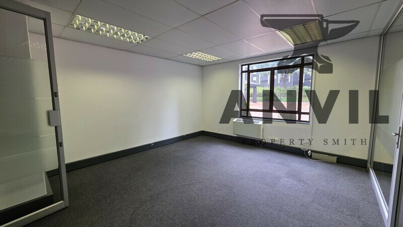 Hyde Park Lane - Edinburgh gate - Ground Floor (EG002) property image 4