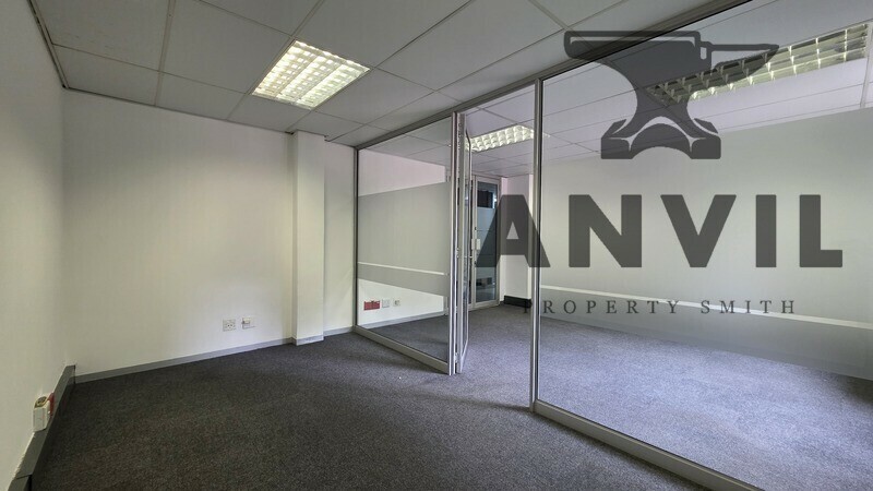 Hyde Park Lane - Edinburgh gate - Ground Floor (EG002) property image 8