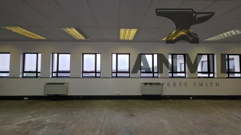 Hyde Park Lane - Edinburgh Gate - 2nd Floor (E2003) property image 7