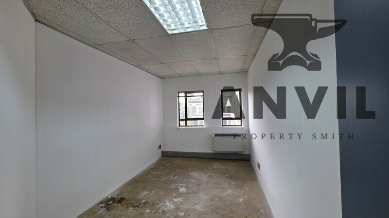 Hyde Park Lane - Edinburgh Gate - 2nd Floor (E2001) property image 10