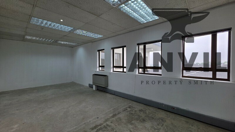 Hyde Park Lane - Edinburgh Gate - 2nd Floor (E2001) property image 15