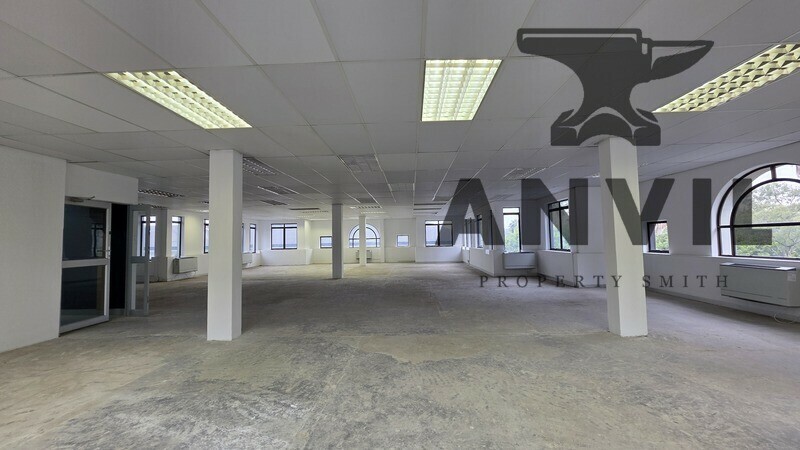 Hyde Park Lane - Edinburgh Gate - 1st Floor (E1001) property image 7