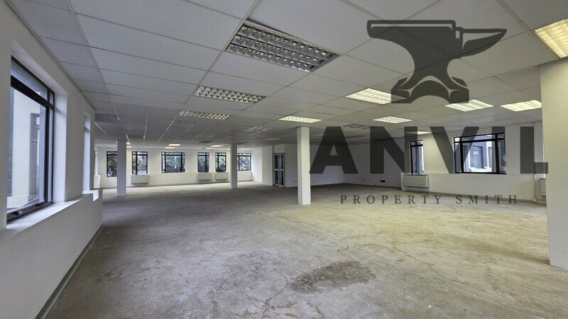 Hyde Park Lane - Edinburgh Gate - 1st Floor (E1001) property image 12