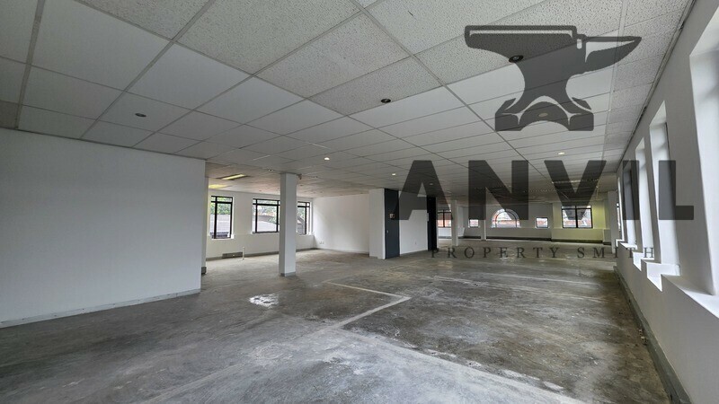 Hyde Park Lane - Edinburgh Gate - 1st Floor (E1004) property image 4