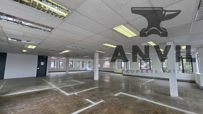 Hyde Park Lane - Edinburgh Gate - 1st Floor (E1004) property image 6