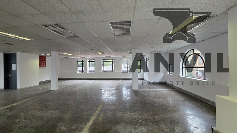 Hyde Park Lane - Edinburgh Gate - 1st Floor (E1004) property image 10