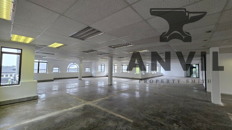 Hyde Park Lane - Edinburgh Gate - 1st Floor (E1004) property image 12