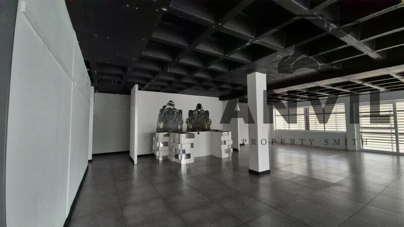 Illovo Muse, Sandton - 1st FL Office - Unit 17 property image 5