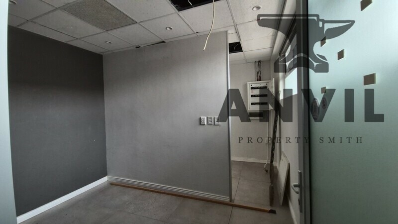 Illovo Muse, Sandton - 1st FL Office - Unit 17 property image 16