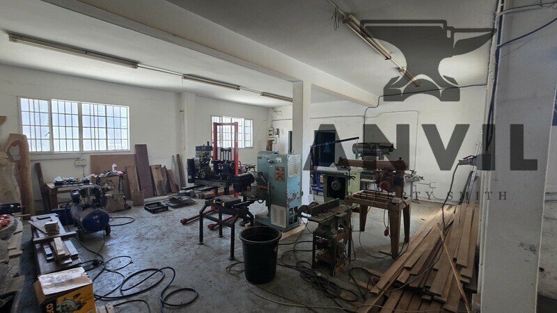 Nearby Industrial Park - unit 28 - 161sqm warehouse space to let in Woodstock property image 8