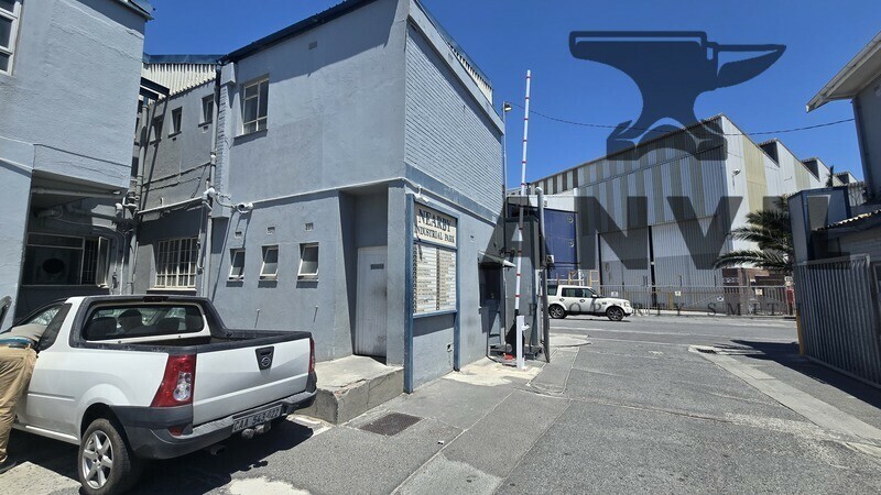 Nearby Industrial Park - unit 28 - 161sqm warehouse space to let in Woodstock property image 19