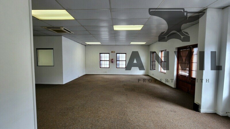 Old Dutch Square - Unit 15 property image 12