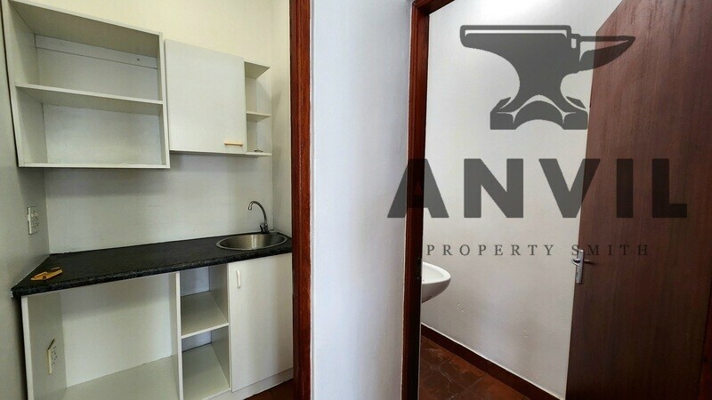 Old Dutch Square - Unit 15 property image 13