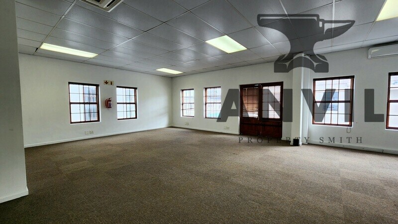 Old Dutch Square - Unit 15 property image 14