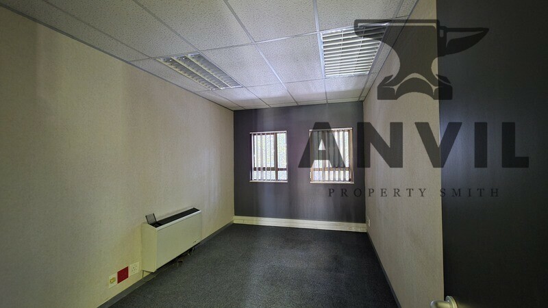 Hyde Park Lane - Oxford Gate - 1st Floor Entire (H1002) property image 9