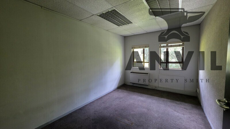 Hyde Park Lane - Oxford Gate - 1st Floor Entire (H1002) property image 14