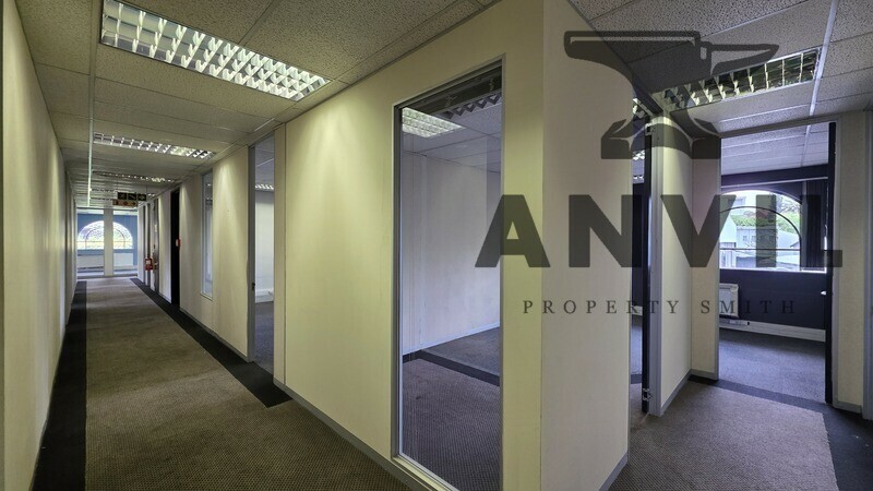 Hyde Park Lane - Oxford Gate - 1st Floor Entire (H1002) property image 5